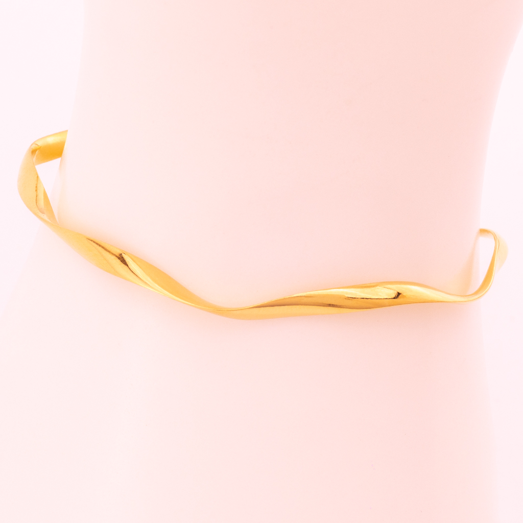 zoom jewelry picture