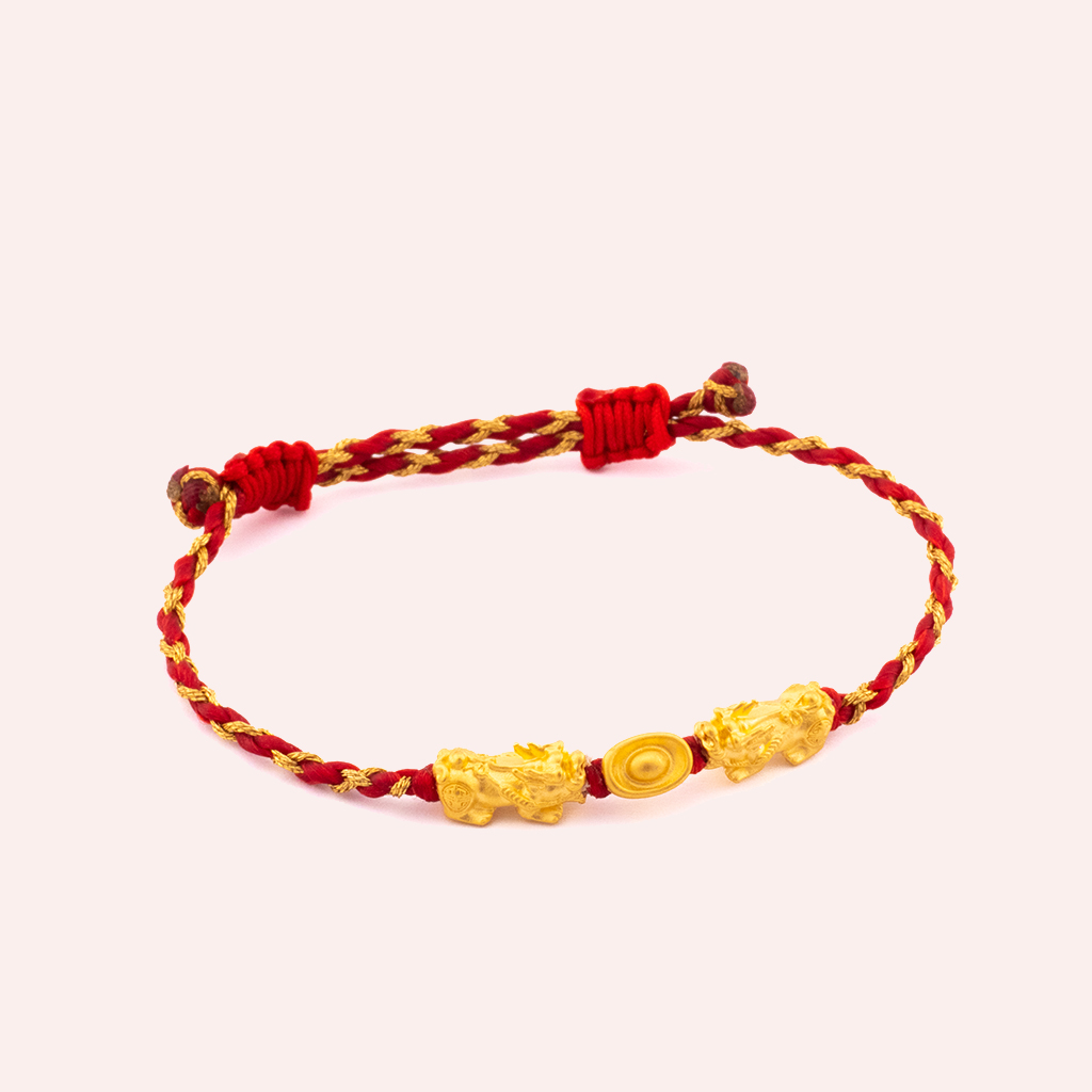 jewelry picture