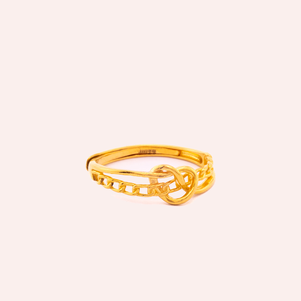 Pretzel Cuban Ring