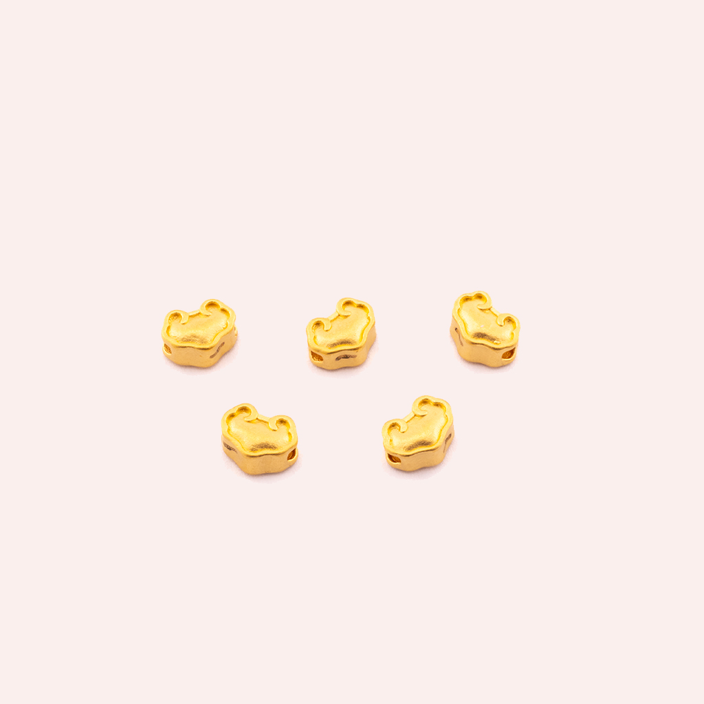 jewelry picture