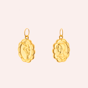 jewelry picture