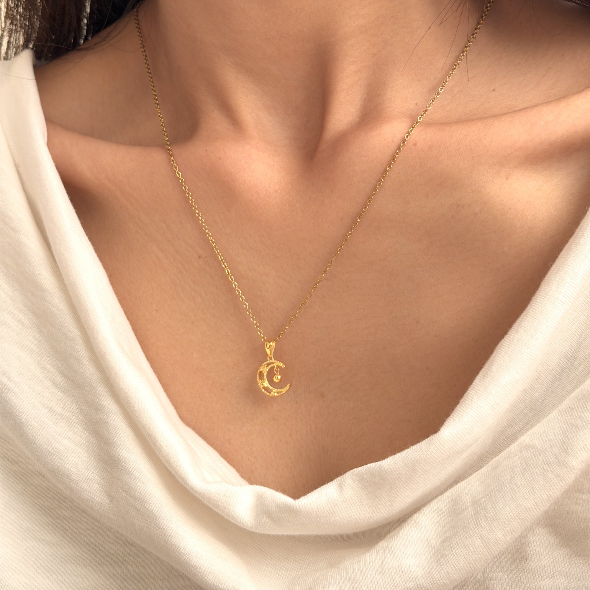 守護女神|5G星月墜 — 9999 純金 (實戴)