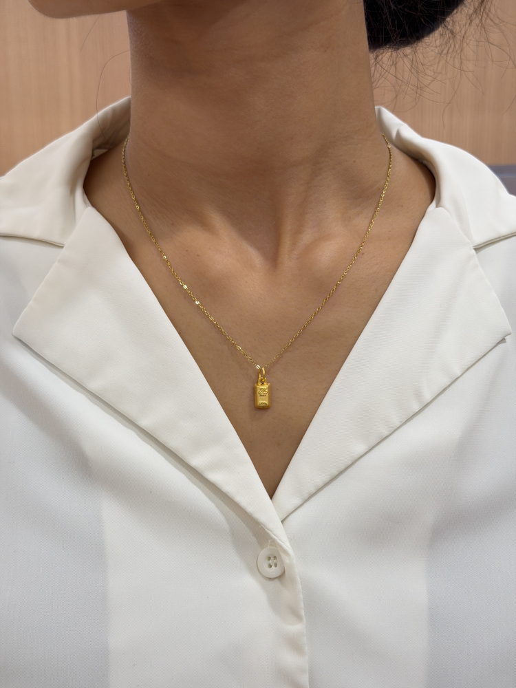 發發發|暴富小金條墜 — 純金9999 (worn photo)