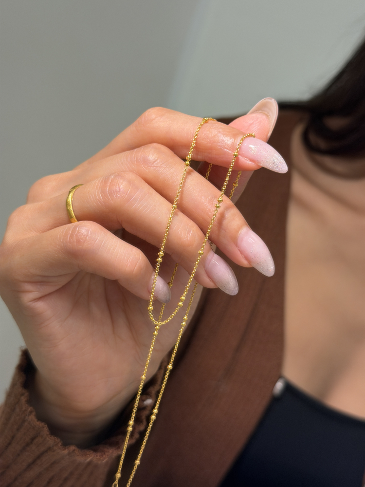 歐美首選|跳舞珠鏈(42cm) — 純金9999 (worn photo)