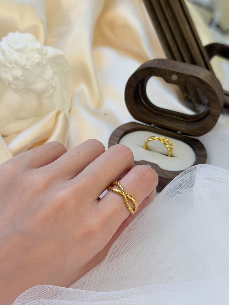 一縷永恆|無限編織戒 (worn photo)